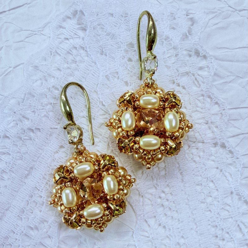 Square Crystal Flower Pearl Earrings