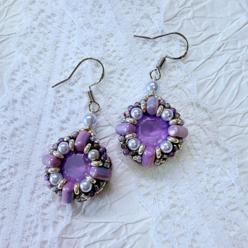 Gorgeous Geometric Drop Earrings
