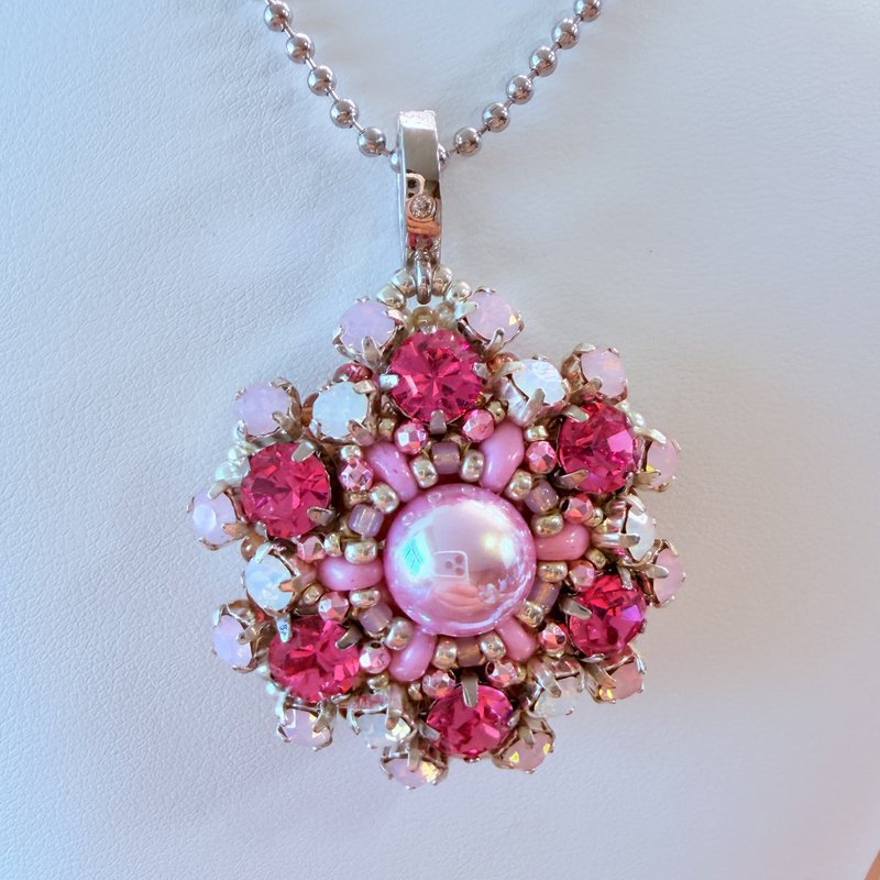 Pink Pearl Snowflake Floral Pendant